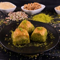 Şeker Tüketimi Kaynaklı Cilt Kırışıklığını Minimuma İndirmenin Yolları