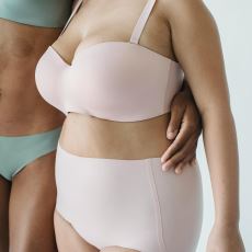 Binyıllardır Aslında Pek de Değişmeyen İç Çamaşırların Oldukça Kısa Tarihi