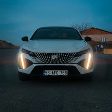 Bir Buçuk Yılda 30 Bin Km Yapan Birinden: Peugeot 408'in Artıları ve Eksileri