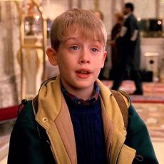 12 Hafta Boyunca Gişede Zirvede Kalan Evde Tek Başına Filmi Hakkında Az Bilinenler