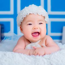 Bebeklerin Yanakları Neden Tombul Olur?