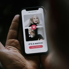 Sonsuz Seçenek Sunan Dating Uygulamaları İlişkileri Kolaylaştırdı mı, Bozdu mu?