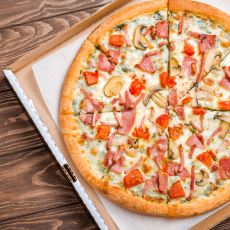 Yuvarlak Pizzaları Neden Kare Kutulara Koyuyoruz?