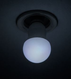 Led Ampul Kapalıyken Neden Hafif Hafif Yanar?