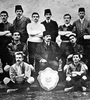 Türk Futbol Tarihinde Kurulan İlk Düzenli Lig: İstanbul Futbol Ligi (1904)