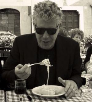 Yaşadığı Hayat Tarzını Pek de Benimsemeyen Ahir Zaman İkonlarından: Anthony Bourdain
