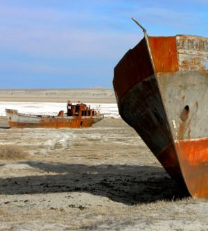 Bir Zamanlar Dünyanın En Büyük Dördüncü Gölü Olan Aral Gölü Nasıl Kurudu?