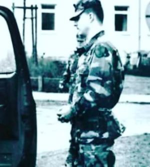 En Yakın Arkadaşının Karısını Hamile Bıraktığını Öğrenen Askerin Vahşet Dolu İntikamı