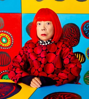 Benekleriyle Dünyayı Saran, 40 Yılını Akıl Hastanesinde Geçiren Sanatçı: Yayoi Kusama