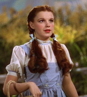 Hollywood'un Altın Kızı Olarak Başladığı Hayatı Trajik Şekilde Biten Yıldız: Judy Garland