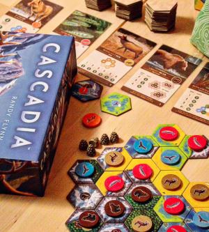 Yeni Başlayanlara da, Tecrübeli Oyunculara da Aynı Hazzı Yaşatan Nefis Kutu Oyunu: Cascadia