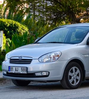 Büyük Hayaller Vadetmedi, Büyük Masraflar da Çıkarmadı: Hyundai Accent Era