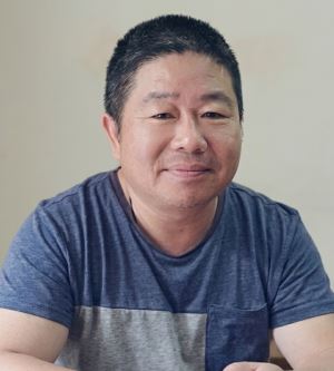 Nanjing Köprüsü’nde 21 Yılda 469 Kişiyi İntihardan Vazgeçiren Adam: Chen Si