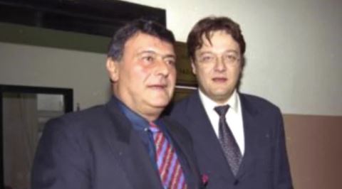 Ferdi Özbeğen ve 31 Yaşındayken Evlat Edindiği Yardımcısı Hilmi Mutlu'nun Gizli İlişkisi