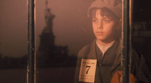 The Godfather Part 2'nin Açılış Sahnesinde Vito Corleone'nin Söylediği Şarkının Anlamı