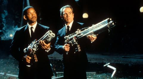 Men in Black Filmleriyle Bildiğimiz Siyah Giyen Adamlar Fikri Nasıl Ortaya Çıktı?