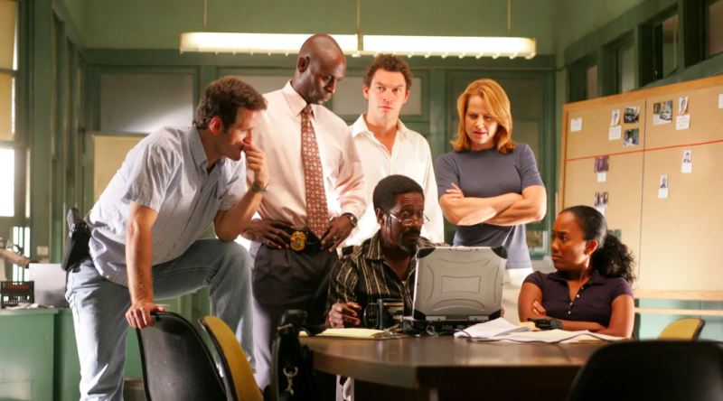 The Wire'da Harbiden Kendisini Oynayan Gerçek Çete Üyesi ve Uyuşturucu Satıcıları