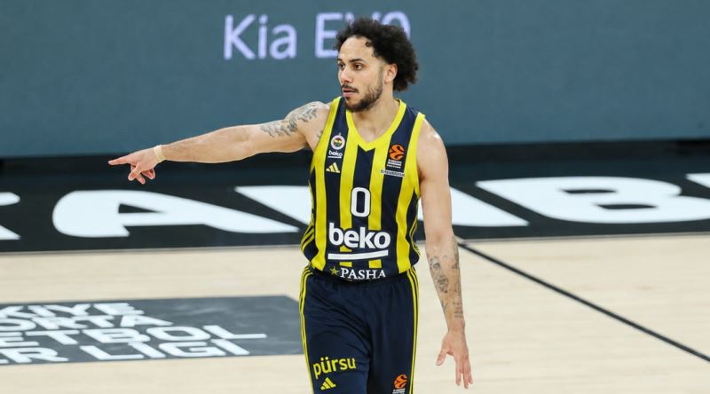 Efes ile Özdeşleşen Shane Larkin Hangi Olaylar Neticesinde Fenerbahçe'ye Geliyor?