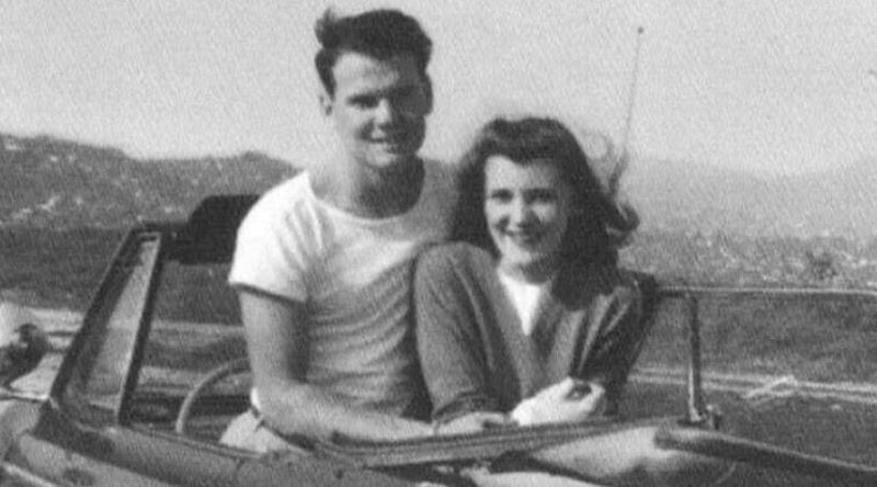 Hamile Eşini Öldürdüğü Suçlamasıyla 12 Yıl Suçsuz Yere Hapis Yatan Doktor: Sam Sheppard