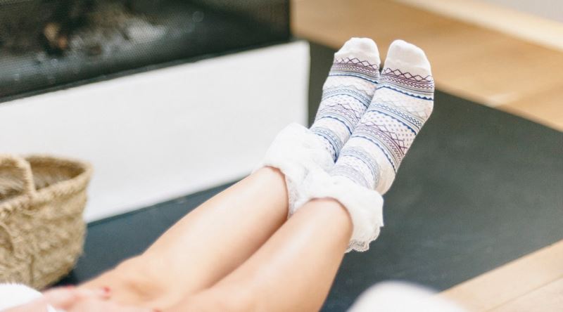 Çorap Giymelerine Rağmen Bazı İnsanların Ayakları Neden Isınmaz?
