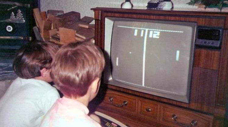 Torrent'in Atası Sayılabilecek Sihirli Bir Olay: Radyo Yayını Üzerinden Oyun İndirmek