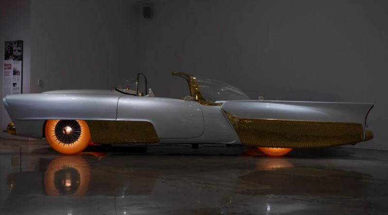 Goodyear'ın 60'lı Yıllarda Üretip Sonradan Rafa Kaldırdığı Acayip İcat: Parlayan Lastikler