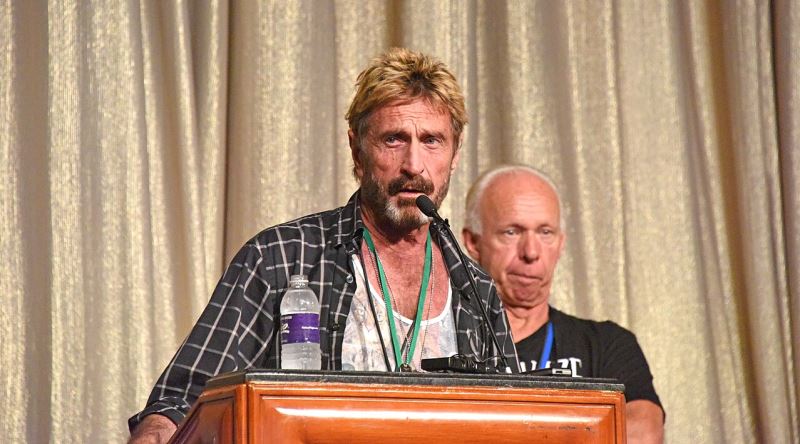McAfee Virüs Koruma Yazılımının S*çmalı Fantezi Seven Garip Mucidi: John McAfee