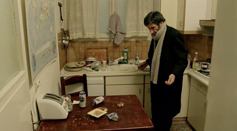 Bir Sözlük Yazarının, NBC'nin Uzak Filmindeki Aspiratörü Babasının Yaptığını Keşfetme Öyküsü