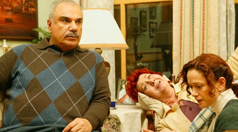 Yaprak Dökümü Dizisindeki En Suçlu Karakter Neden Ali Rıza Bey?