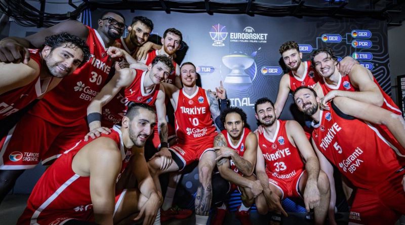 Türkiye'nin Basketbolda Başarılı Olmasının Sebepleri Nelerdir?