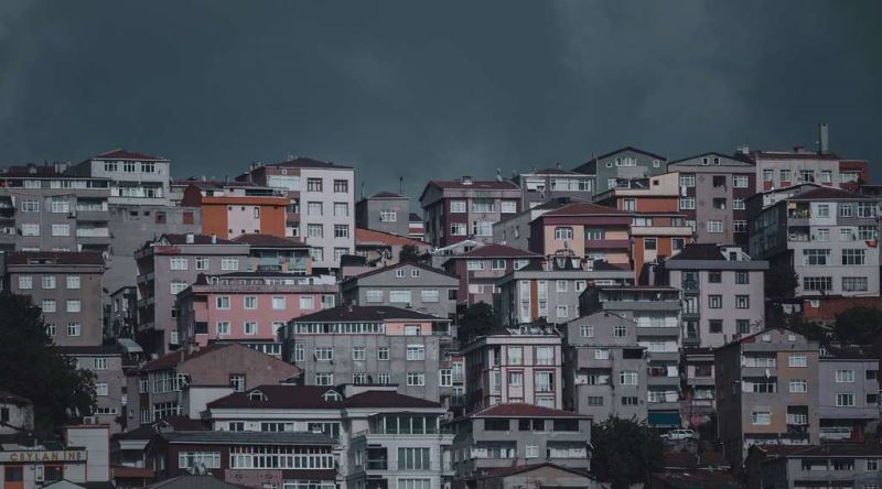 Konut Fiyatları Neden Bir Türlü Düşmüyor?