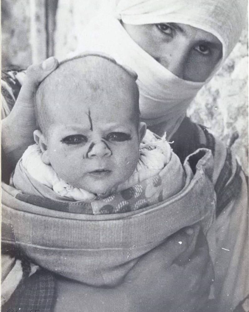 1937 Yilinda Nigde De Cekilen Bebek Fotografi Eksi Seyler