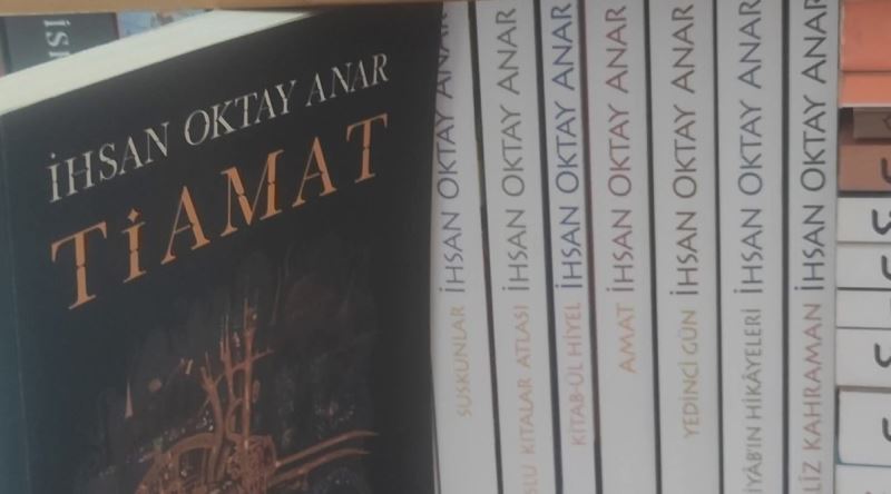 İhsan Oktay Anar'ın Son Romanı Tiamat'taki Sanduka Neyi Temsil Ediyor?
