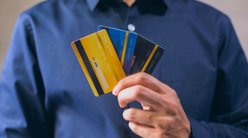 Kredi Kartına Takla Attırmak Denen Şey Tam Olarak Nedir?