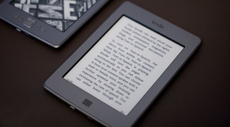 Amazon Kindle'da Kitap Okurken Sözlük Kullanmanın Yöntemi
