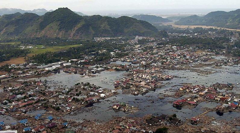 21. Yüzyılda Yaşanan En Büyük Deprem: 2004 Güney Asya Depremi ve Tsunamisi  - Ekşi Şeyler