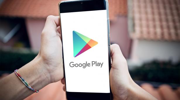 Android Telefon Sahipleri, Neden Google Play Store Dışındaki Yerlerden App İndirmemeli?