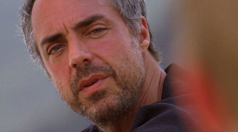 Lost'taki En Haklı Karakterlerden Biri Neden Man in Black'ti?