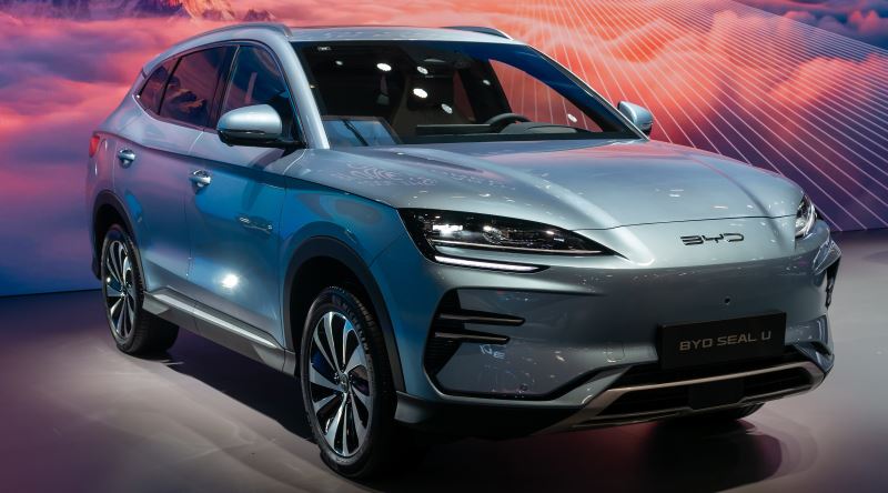 BYD, Manisa'ya Kurmayı Planladığı Büyük Otomobil Fabrikasını Neden Askıya Aldı?