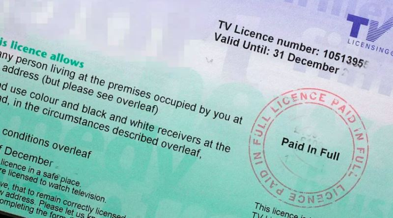 İngiltere'de Yaşayanların Ödediği En Saçma Şeylerden Biri: Canlı Yayın TV Lisansı
