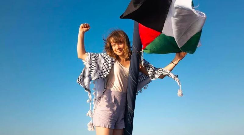 Greta Thunberg: Cesur Bir Aktivist mi, Perde Arkasında Planlanmış Bir Proje mi?