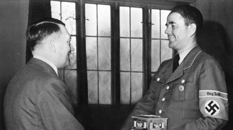 Nazi Silahlandırma Bakanı Albert Speer, Nasıl Sadece 20 Yıl Ceza Alıp Kurtulabildi?