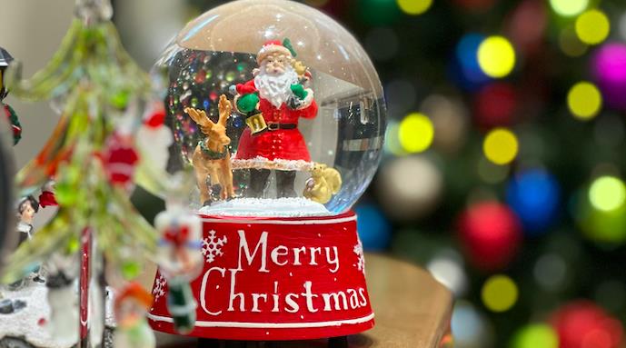 Kar Küresinin, Tıp Aletinden Hatıra Nesnesine Uzanan Ortaya Çıkış Hikayesi