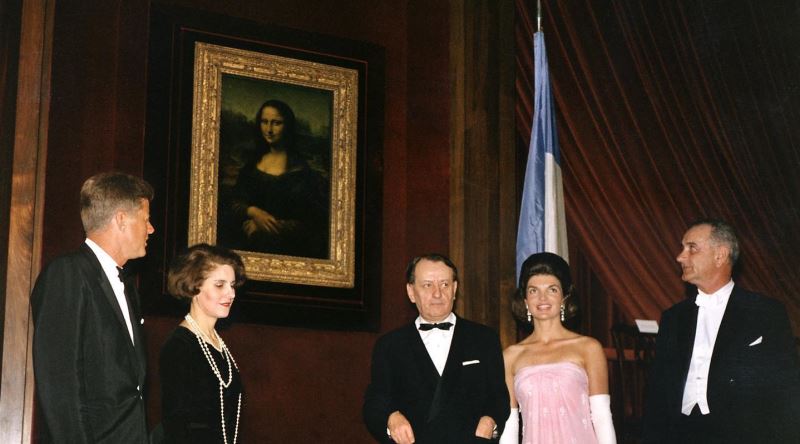 Mona Lisa Tablosunun 1963 Yılındaki Sıra Dışı Amerika Seyahati