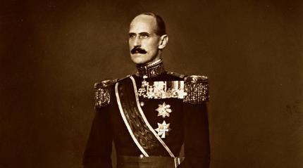 Norveç'in Başka Ülkelere Teklif Ede Ede Bulduğu Kral VII. Haakon'un İlginç Hikayesi