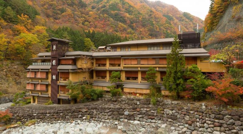 1320 Yıldır Hizmet Veren Dünyanın En Eski Oteli: Nishiyama Onsen Keiunkan