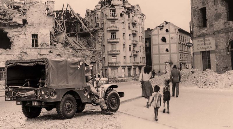 İkinci Dünya Savaşı'ndan Sonra Almanya'ya Ne Oldu?