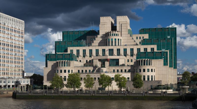 İngiliz İstihbarat Teşkilatları MI5 ve MI6'nın Kısa Tarihi ve En Olağanüstü Operasyonları