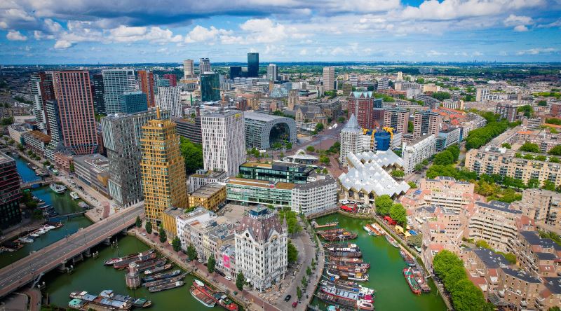 Hollanda'ya Yerleşmek İsteyenlere Bayağı Yardımcı Olacak Bir Hayat Rehberi