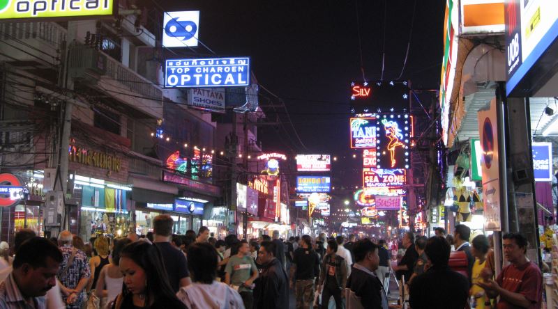 13 Gününü Orada Geçiren Birinden: Tayland'dan Neler Beklemeniz Gerekiyor?